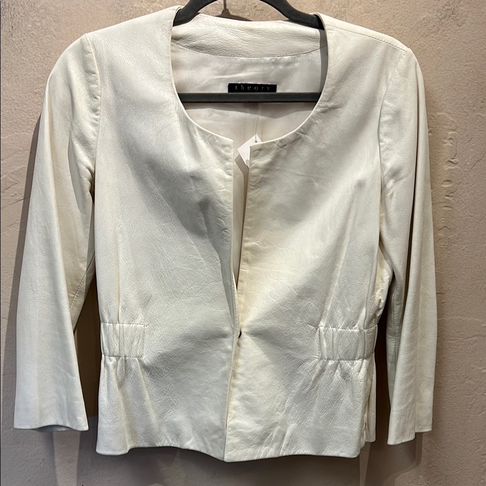 Theory White Textured Blazer with Round Neckline